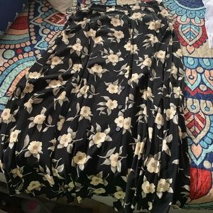 Women’s skirt